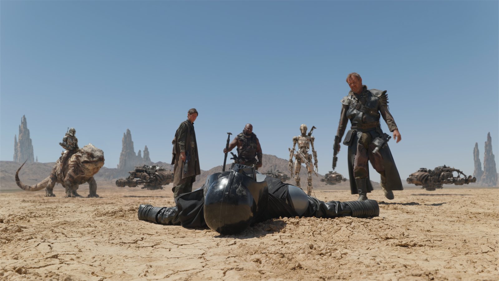 Vader: Identity Crisis — scavengers surround the fallen Lord Vader